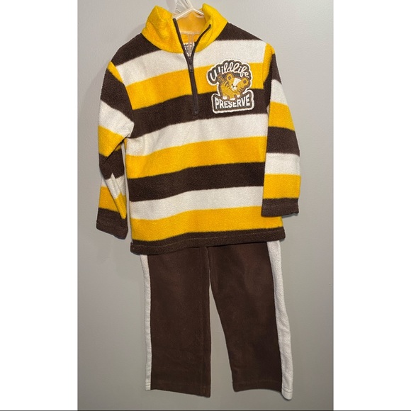 Little Rebels Tiger Outfit with Hat - Picture 2 of 12